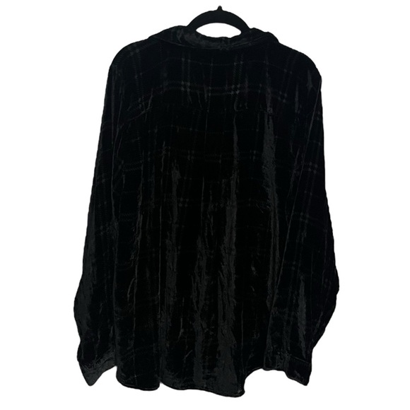 Torrid Madison Velvet Burnout Button Up Shirt - Picture 4 of 10